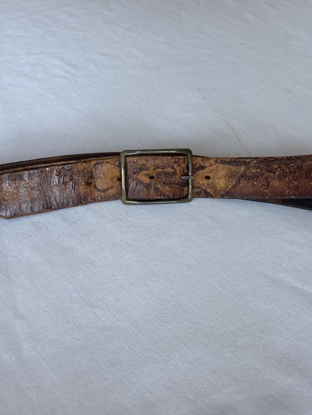 True 70s Vintage Hand Tooled Leather Belt Woodland Nature Motif Brown